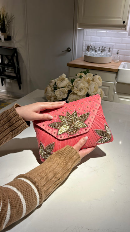Lotus Clutch