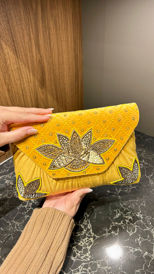 Lotus Clutch